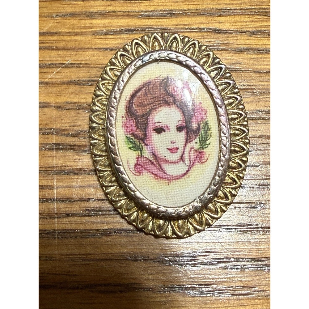 Vintage Victorian Women 1960's Mod Brooch Portrait with Roses Gold Tone Pin Old